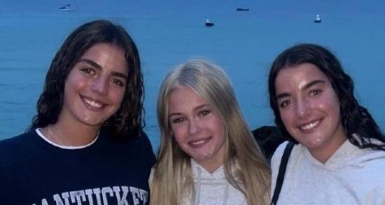 Molly, Orlaith & Emily racing for Cancer Research